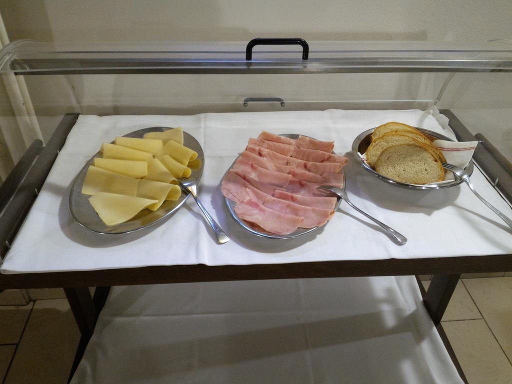Hotel Tre Ceri Filey Ngoại thất bức ảnh